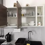 Appartement Příjemný Křoví V Rodinném Domku Se Sdíleným Bazénem, Terasou A Zahradou *